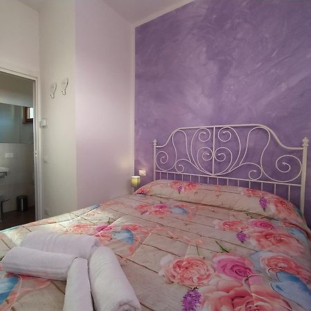 B&B Villa La Bouganville Камайоре Номер фото