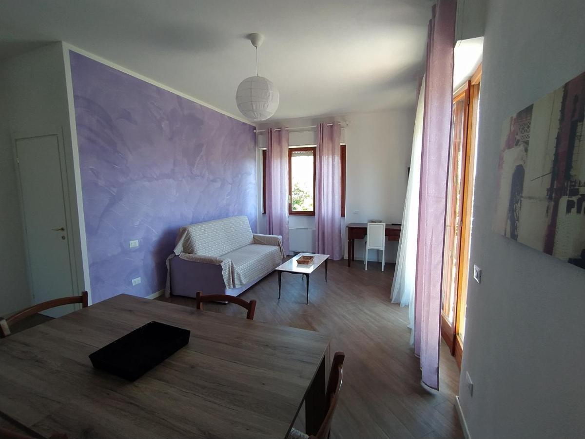 B&B Villa La Bouganville Камайоре Экстерьер фото